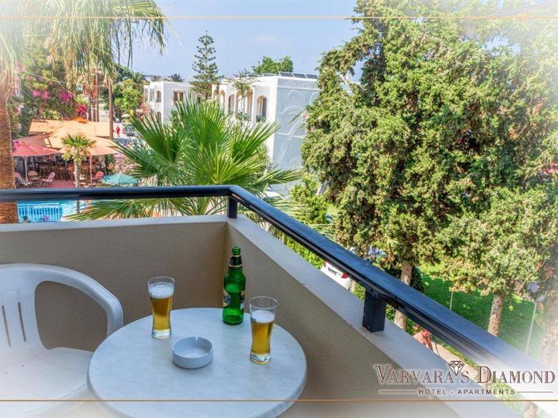 Varvaras Diamond Hotel Platanes  Dış mekan fotoğraf